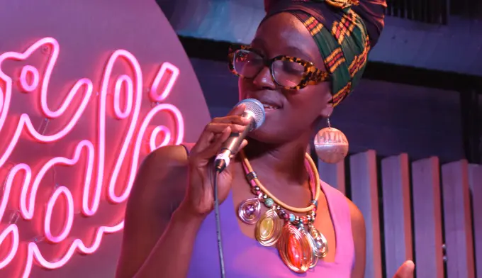 Lauriane Ludosky & Sounds of...